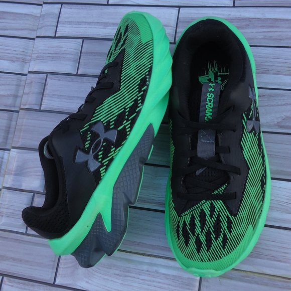 SIZE UNDER ARMOUR Kids' Pre School-Scramjet sneaker running